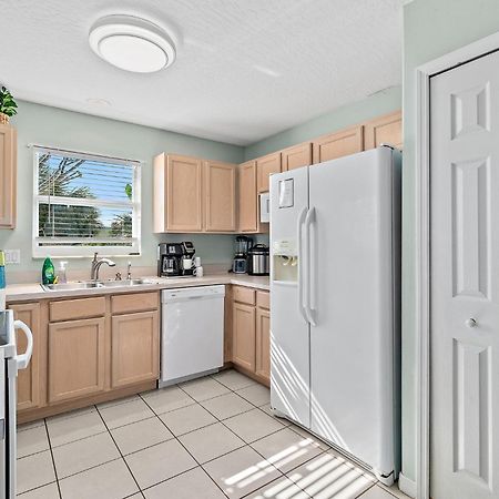 Surfside Paradise Retreat - 3Br And 2Ba Duplex, Grill, Dog Friendly - Close To The Beach! 멜버른 외부 사진