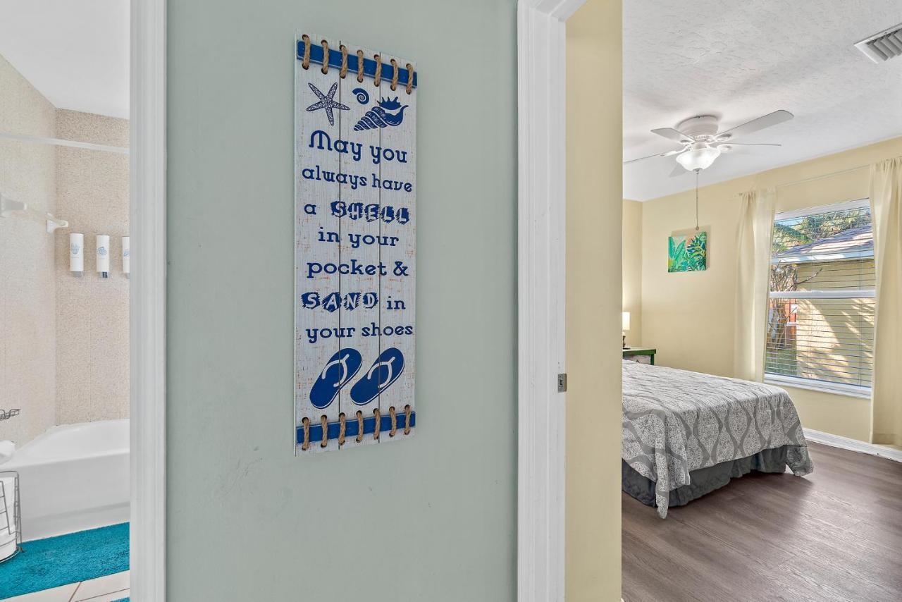Surfside Paradise Retreat - 3Br And 2Ba Duplex, Grill, Dog Friendly - Close To The Beach! 멜버른 외부 사진