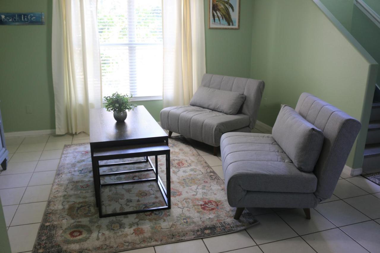 Surfside Paradise Retreat - 3Br And 2Ba Duplex, Grill, Dog Friendly - Close To The Beach! 멜버른 외부 사진